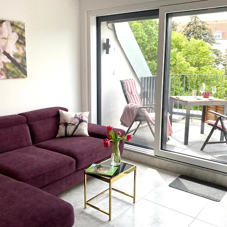 דירה Lilie In Mit Tiefgarage, New And Modern