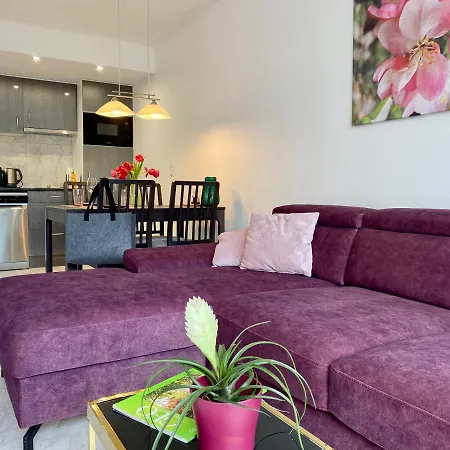 Lilie In Mit Tiefgarage, New And Modern * Hévíz