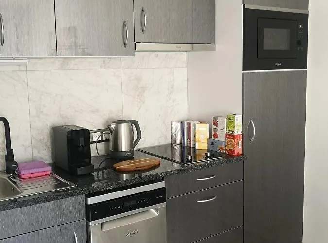 Lilie In Mit Tiefgarage, New And Modern Appartement *